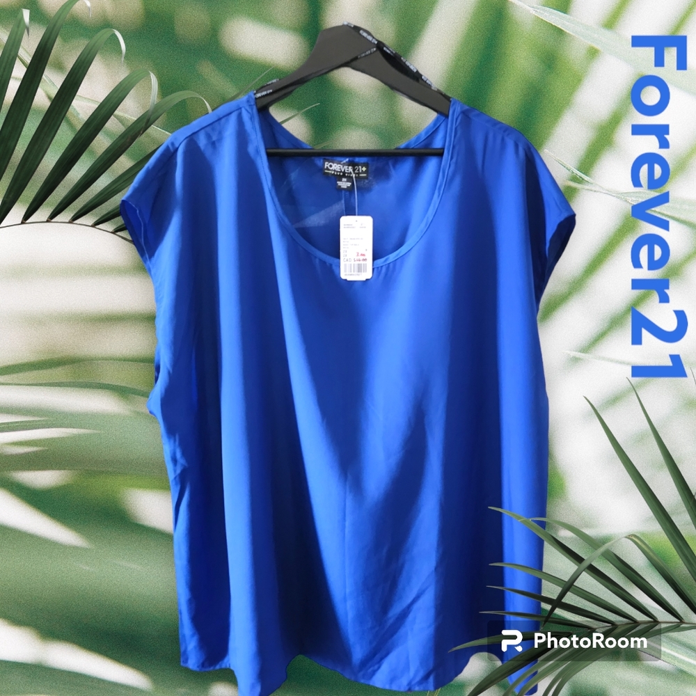 🆕️ Forever 21+  Plus Short Sleeve Cobalt Blue Chiffon Blouse Size 2X NWT